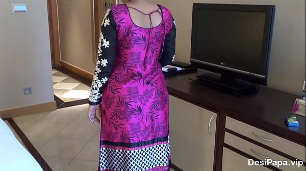 Bhabhi sexy en traje shalwar de gran culo siendo martillado duro