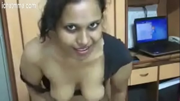 La mejor profesora de sexo desi con audio para levantar la polla