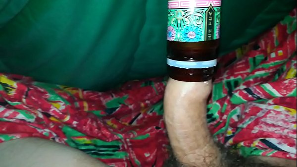 Masturbazione, dalla bottiglia.