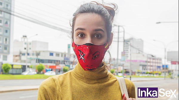 Hot Teen Girl mostra-se em exótico