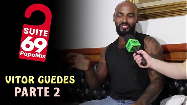 #Suite69 - Pornstar Vitor Guedes talks about the experience of being passive on stage - Part 2 - Our Twitter @TVPapoMix