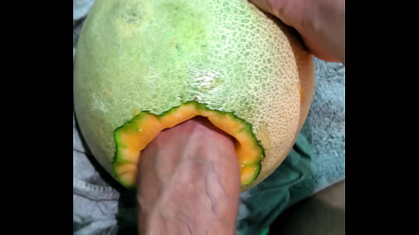 Sexy amateur Teen poses