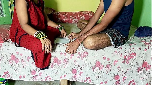 Tuition padne aye Ladke ne aunty k sex me kitchen me