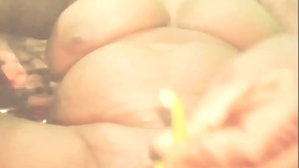 Indian desibhabhi having sex at home alone