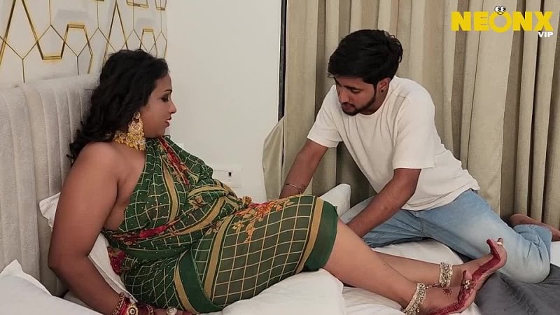 Caliente desi milf suegra bengalí sari tamil 🤤🍆💦